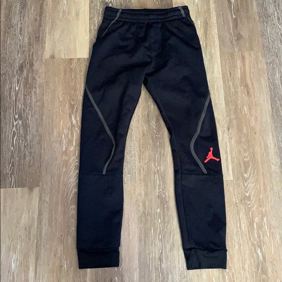 Jordan Other - 🔥Jordan kids joggers Sz L (12-13yrs)🔥